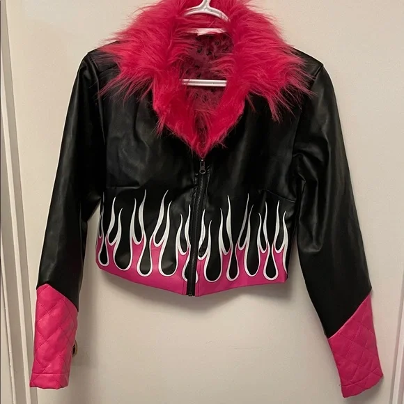 Women’s Bratz Pink Faux Fur/Black Jacket Size Small - Picture 3 of 8